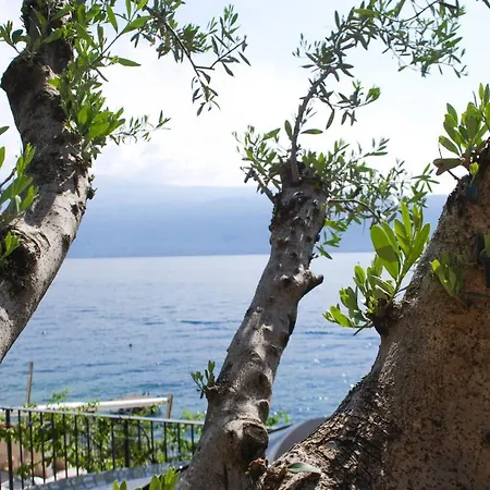Villa I Cipressi - Theater Toscolano Maderno